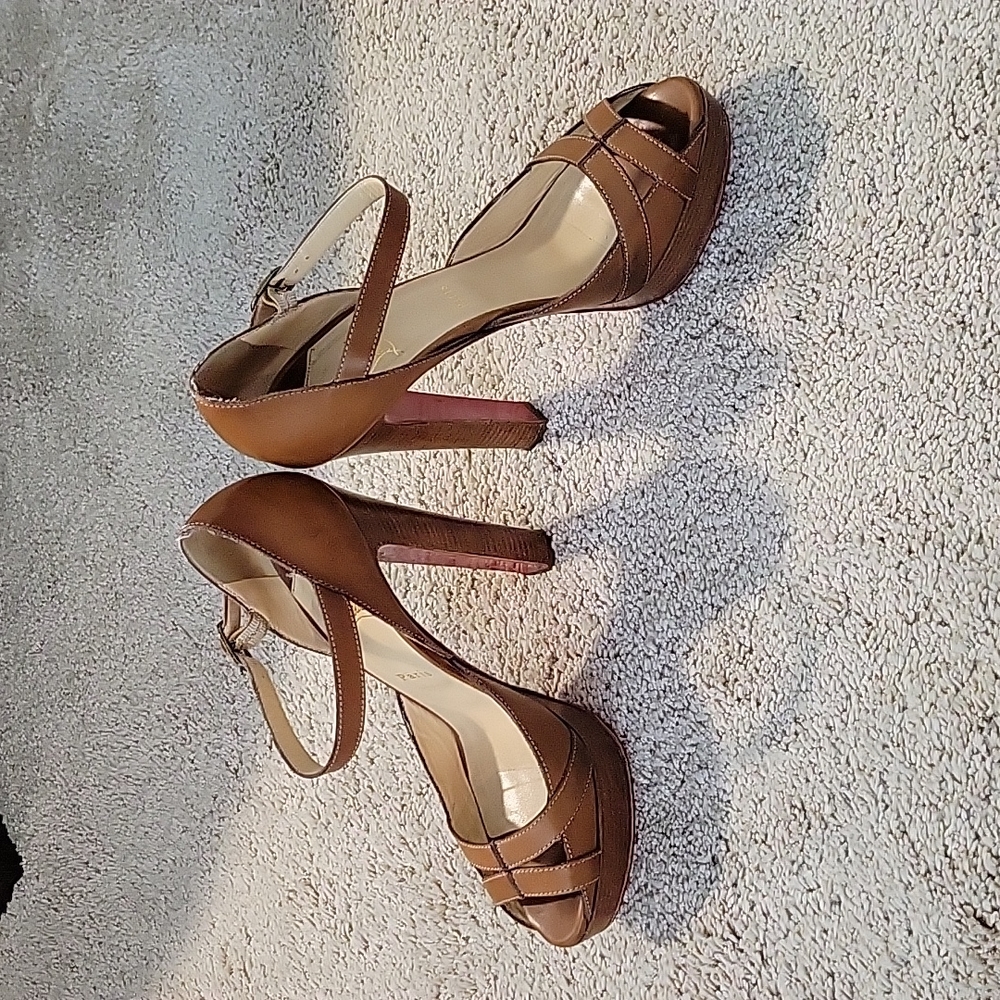 Christian Louboutin-size 40 1/2- size 10